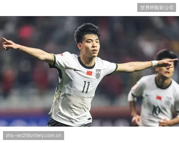 19岁小将王钰栋表现惊艳,其超越年龄的冷静和技术为浙江队注入了新的活力。 19岁小将王钰栋表现惊艳,其超越年龄的冷静和技术为浙江队注入了新的活力。